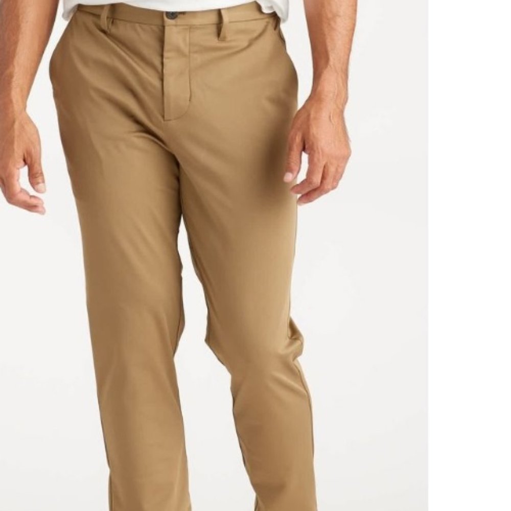 NWT Quince Men's Light Khaki Slim Fit Recycled Comfort Tech Chino Pants